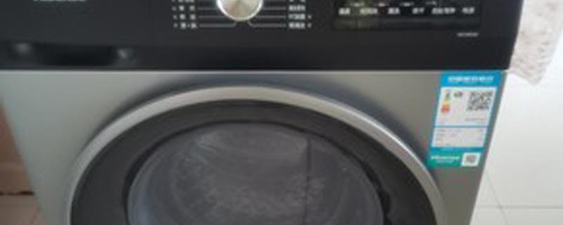 洗衣机右下角的排污口怎么打开